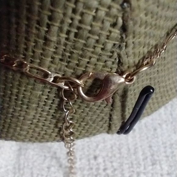 2002 goldtone Crystal curb chain graduation school necklace - Picture 3 of 7